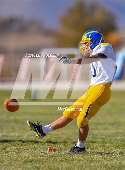 Thumbnail 3 in Coleville @ Smith Valley photogallery.