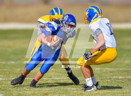 Thumbnail 1 in Coleville @ Smith Valley photogallery.