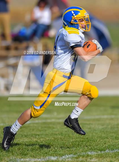 Thumbnail 2 in Coleville @ Smith Valley photogallery.