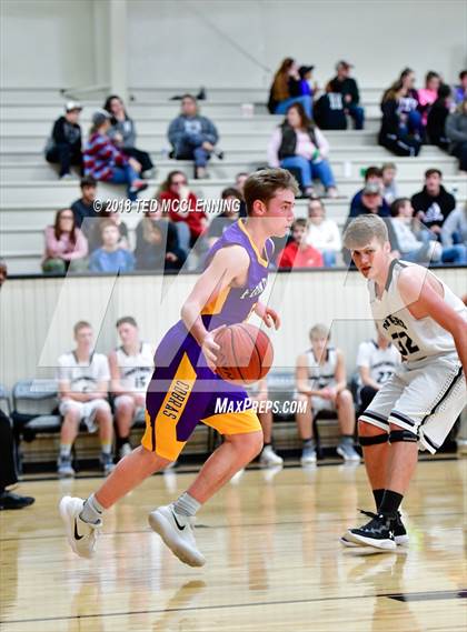 Thumbnail 2 in Fountain Lake @ Bigelow (Perry County Classic) photogallery.