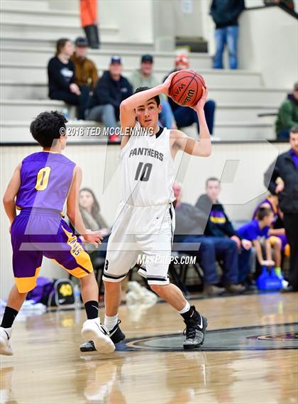 Thumbnail 2 in Fountain Lake @ Bigelow (Perry County Classic) photogallery.