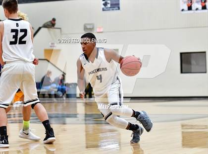 Thumbnail 2 in Fountain Lake @ Bigelow (Perry County Classic) photogallery.