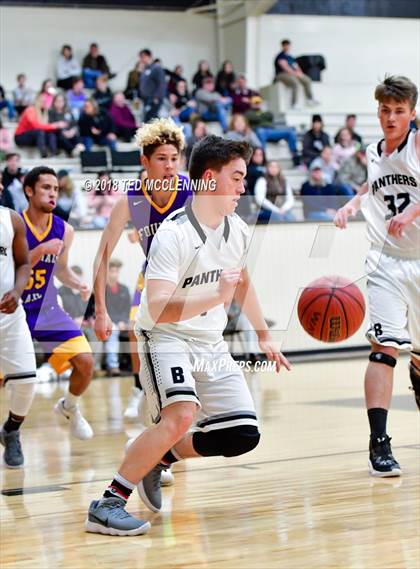 Thumbnail 2 in Fountain Lake @ Bigelow (Perry County Classic) photogallery.