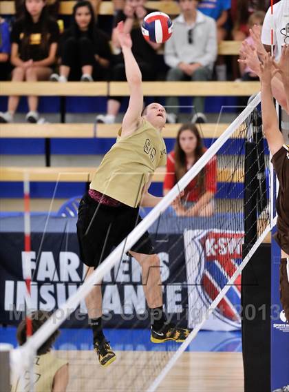 Thumbnail 2 in Parker vs. Bishop Montgomery (CIF SoCal Regional D3 Final) photogallery.