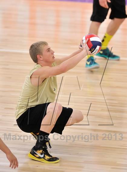 Thumbnail 1 in Parker vs. Bishop Montgomery (CIF SoCal Regional D3 Final) photogallery.