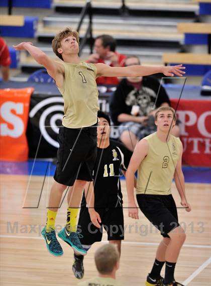 Thumbnail 3 in Parker vs. Bishop Montgomery (CIF SoCal Regional D3 Final) photogallery.