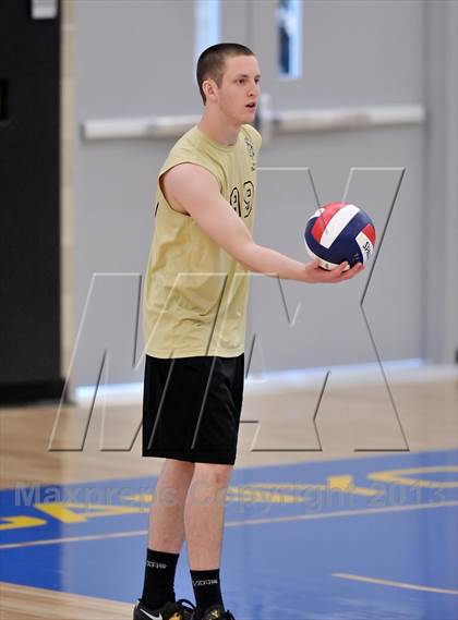 Thumbnail 2 in Parker vs. Bishop Montgomery (CIF SoCal Regional D3 Final) photogallery.