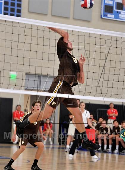 Thumbnail 2 in Parker vs. Bishop Montgomery (CIF SoCal Regional D3 Final) photogallery.
