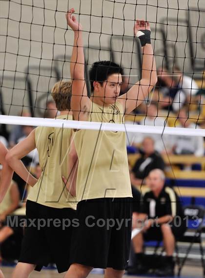 Thumbnail 2 in Parker vs. Bishop Montgomery (CIF SoCal Regional D3 Final) photogallery.