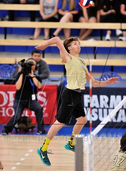 Thumbnail 3 in Parker vs. Bishop Montgomery (CIF SoCal Regional D3 Final) photogallery.