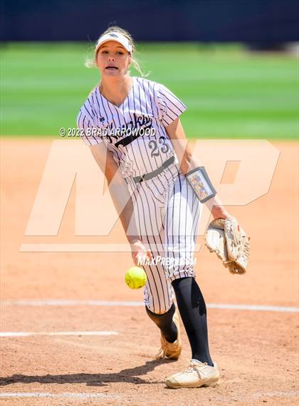 Thumbnail 3 in North Buncombe vs Eastern Alamance (NCHSAA 3A Final Game 2) photogallery.