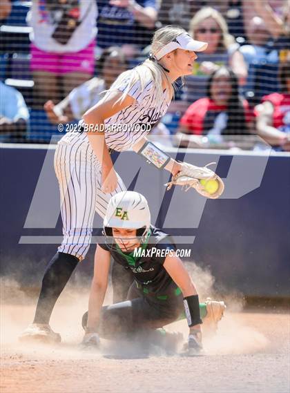 Thumbnail 1 in North Buncombe vs Eastern Alamance (NCHSAA 3A Final Game 2) photogallery.