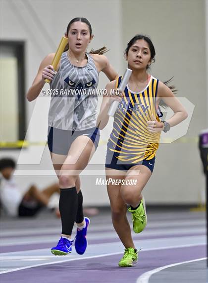 Thumbnail 3 in Taylor HSR Qualifier (4 x800m Relay)   photogallery.