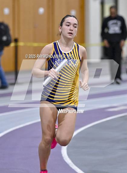 Thumbnail 3 in Taylor HSR Qualifier (4 x800m Relay)   photogallery.