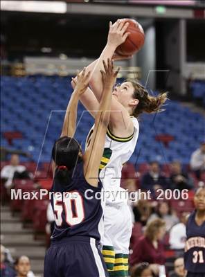 Thumbnail 3 in Pacific Hills vs. Pinewood (CIF State D5 Final) photogallery.