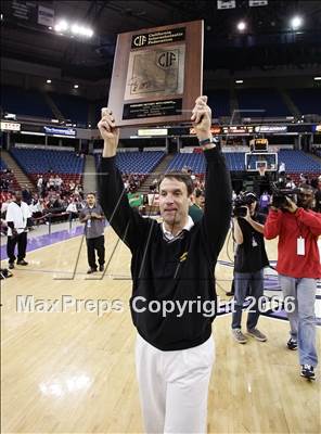 Thumbnail 2 in Pacific Hills vs. Pinewood (CIF State D5 Final) photogallery.