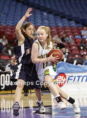 Thumbnail 1 in Pacific Hills vs. Pinewood (CIF State D5 Final) photogallery.