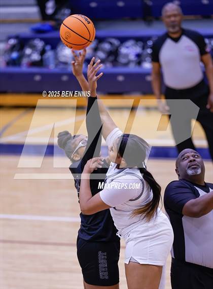 Thumbnail 2 in Stephenson @ Luella photogallery.