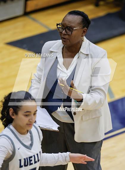 Thumbnail 1 in Stephenson @ Luella photogallery.