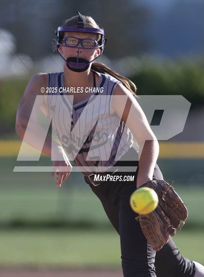 Thumbnail 3 in Montgomery @ Healdsburg photogallery.