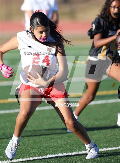 Thumbnail 3 in De Anza @ Bethel photogallery.