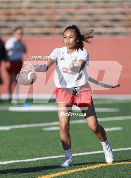 Thumbnail 3 in De Anza @ Bethel photogallery.