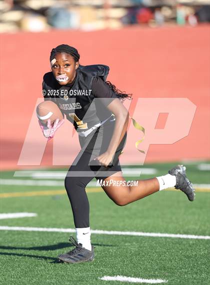 Thumbnail 1 in De Anza @ Bethel photogallery.