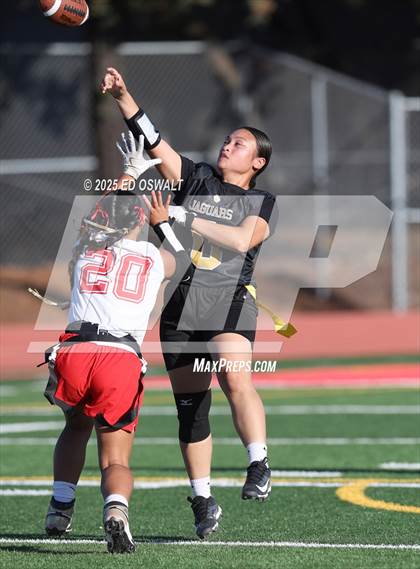 Thumbnail 1 in De Anza @ Bethel photogallery.