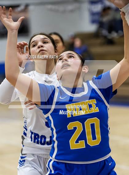 Thumbnail 1 in Pierce @ Orland photogallery.