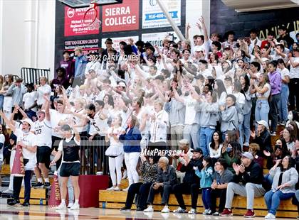 Thumbnail 3 in Oakmont vs. Whitney photogallery.