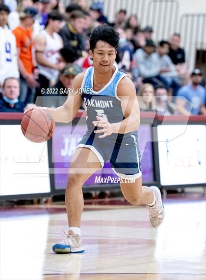 Thumbnail 3 in Oakmont vs. Whitney photogallery.