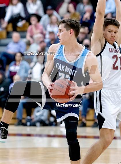 Thumbnail 3 in Oakmont vs. Whitney photogallery.
