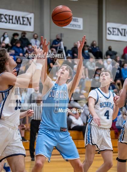Thumbnail 2 in Curtis vs Olympia (SPSL 4A playoff) photogallery.