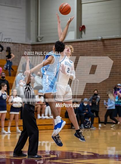 Thumbnail 3 in Curtis vs Olympia (SPSL 4A playoff) photogallery.