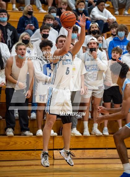 Thumbnail 3 in Curtis vs Olympia (SPSL 4A playoff) photogallery.