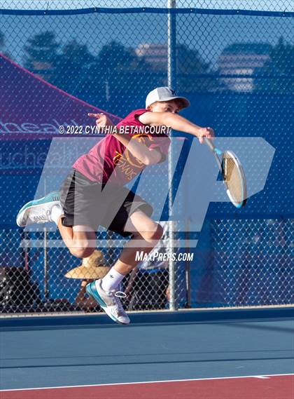 Thumbnail 3 in 5A Region 1 Tennis Tournament photogallery.
