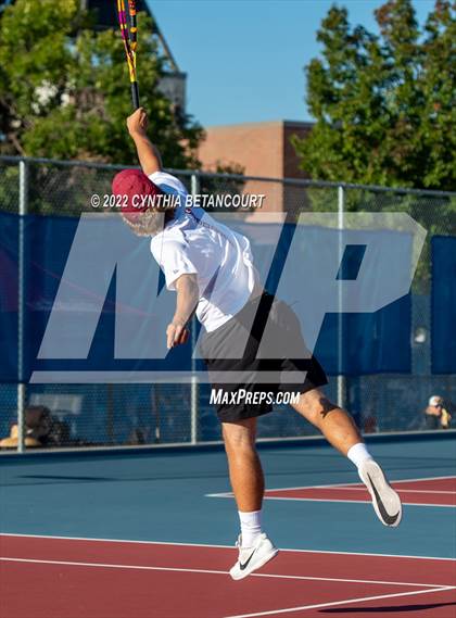 Thumbnail 1 in 5A Region 1 Tennis Tournament photogallery.