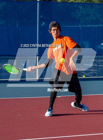 Thumbnail 1 in 5A Region 1 Tennis Tournament photogallery.
