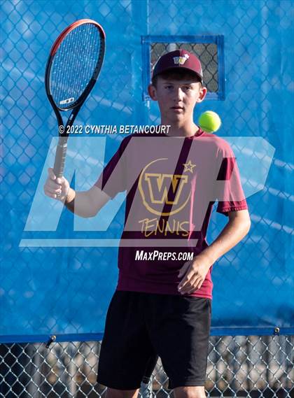 Thumbnail 3 in 5A Region 1 Tennis Tournament photogallery.