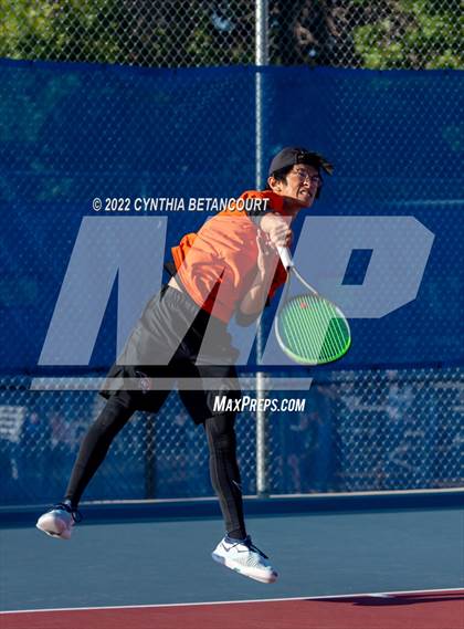 Thumbnail 1 in 5A Region 1 Tennis Tournament photogallery.