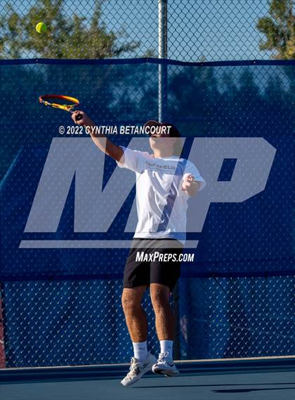 Thumbnail 3 in 5A Region 1 Tennis Tournament photogallery.