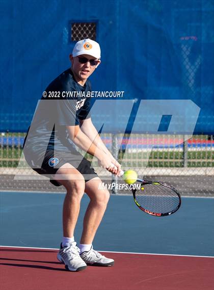 Thumbnail 3 in 5A Region 1 Tennis Tournament photogallery.