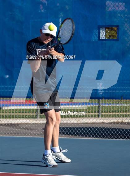 Thumbnail 3 in 5A Region 1 Tennis Tournament photogallery.