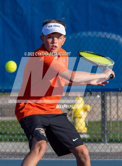 Thumbnail 1 in 5A Region 1 Tennis Tournament photogallery.