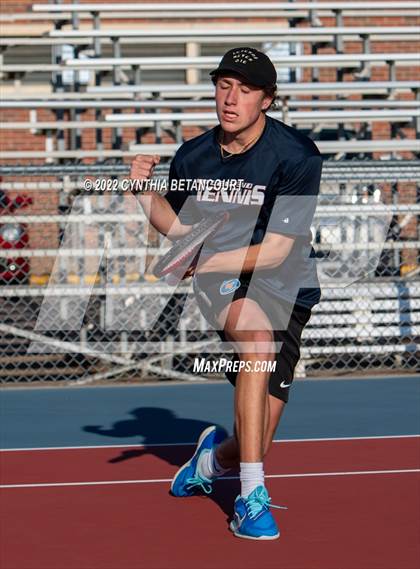 Thumbnail 3 in 5A Region 1 Tennis Tournament photogallery.