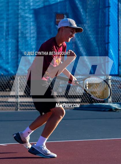 Thumbnail 3 in 5A Region 1 Tennis Tournament photogallery.