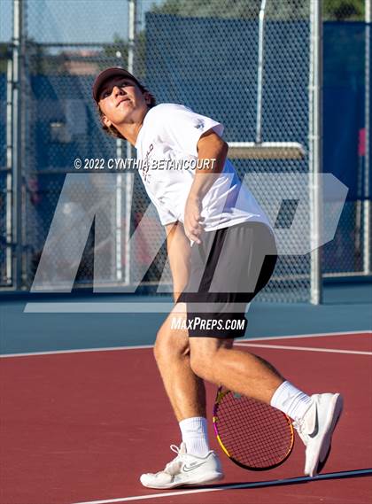 Thumbnail 3 in 5A Region 1 Tennis Tournament photogallery.