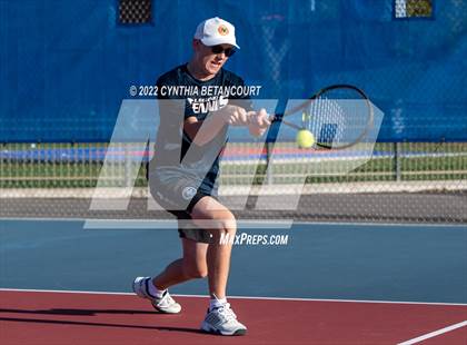 Thumbnail 2 in 5A Region 1 Tennis Tournament photogallery.
