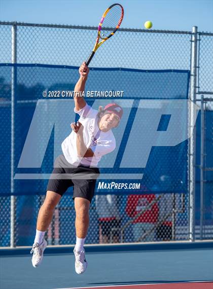 Thumbnail 2 in 5A Region 1 Tennis Tournament photogallery.