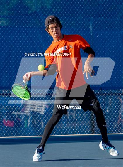 Thumbnail 2 in 5A Region 1 Tennis Tournament photogallery.